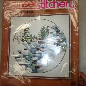 Sunset Stitchery Winter Snowfall Crewel Stitch kit, new